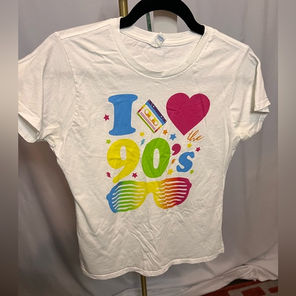 I love the 90s T-shirt bright colors - Picture 1 of 3